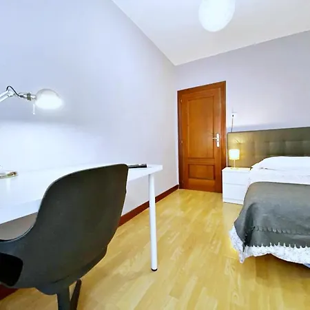 Milan 1 Wifi Y Parking Gratuito Oviedo